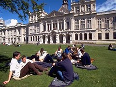 权威揭晓英国大学Top 30国际留学生比例，你的竞争对手到底有多少？